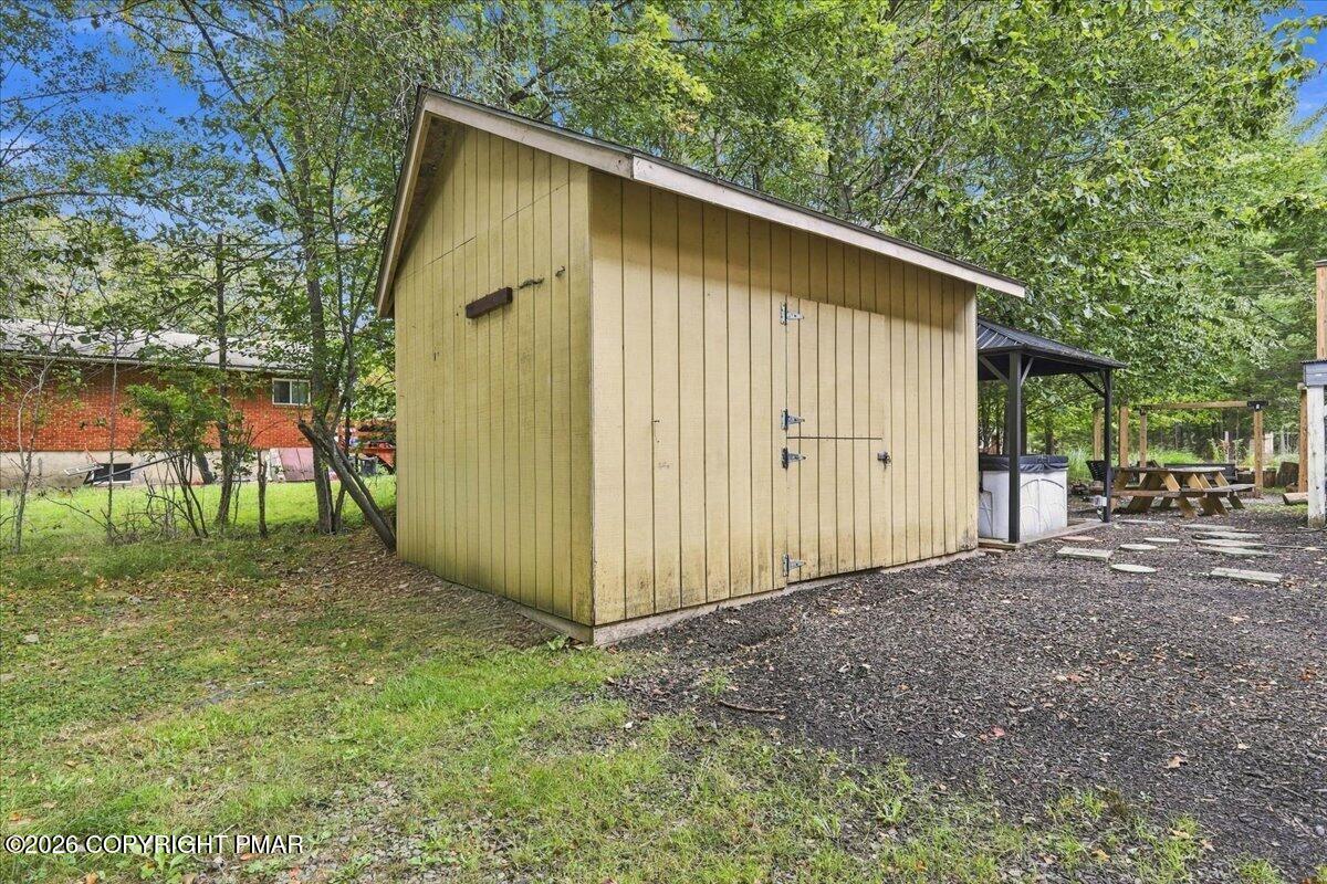 3326 Woodland Drive Property Photo 31