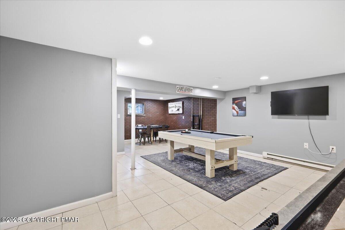 1042 Country Place Drive Property Photo 4