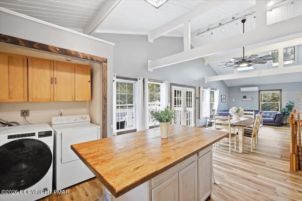 1042 Country Place Drive Property Photo 11