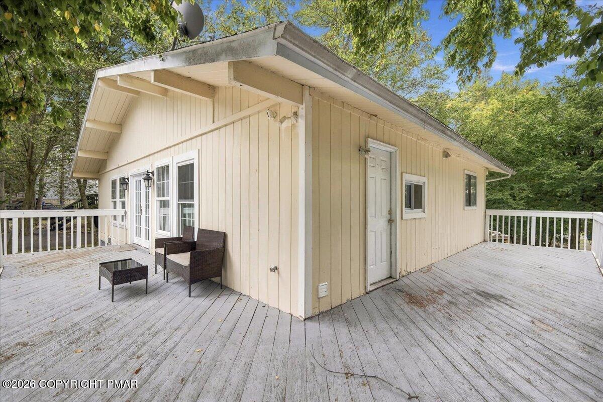 1042 Country Place Drive Property Photo 22
