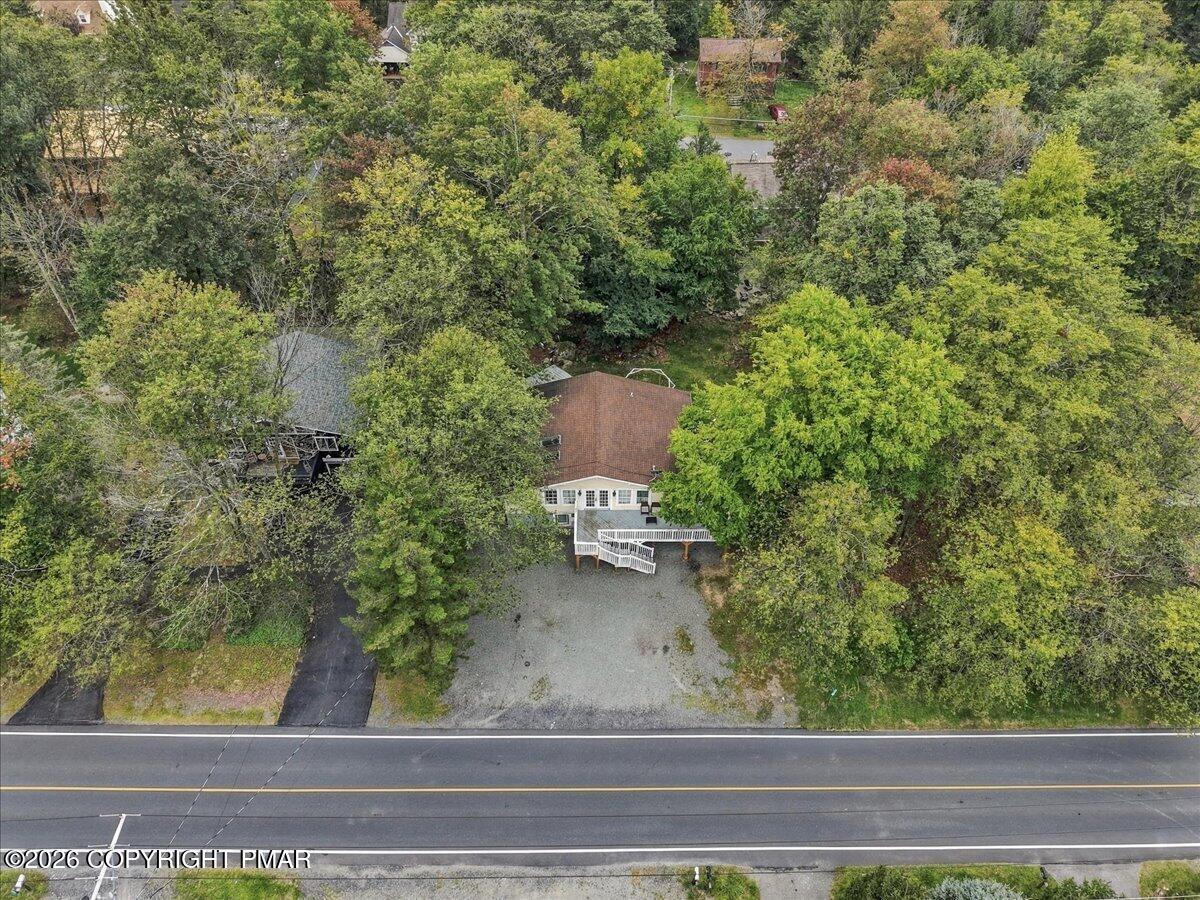 1042 Country Place Drive Property Photo 27
