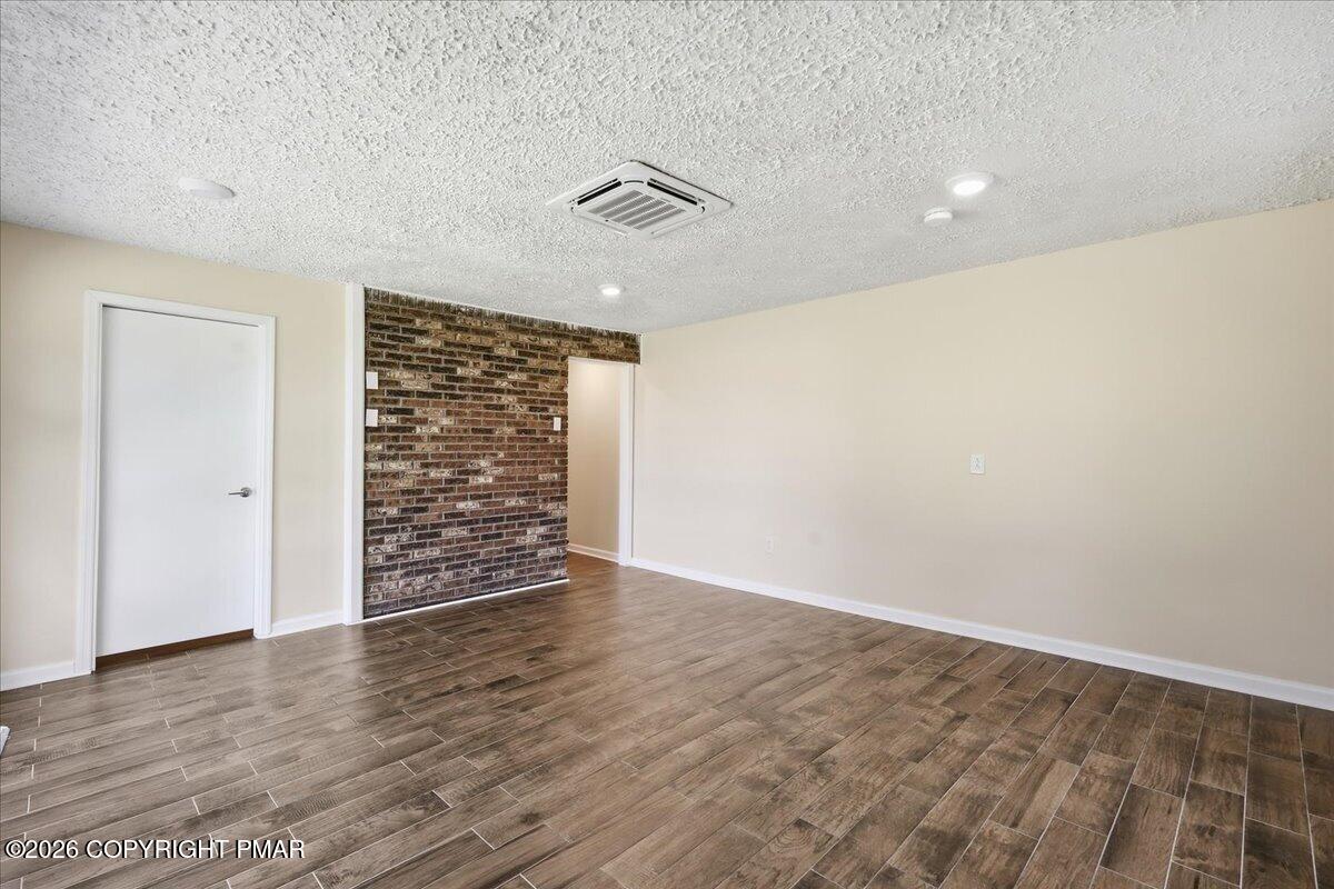 607 Glendale Road Property Photo 14
