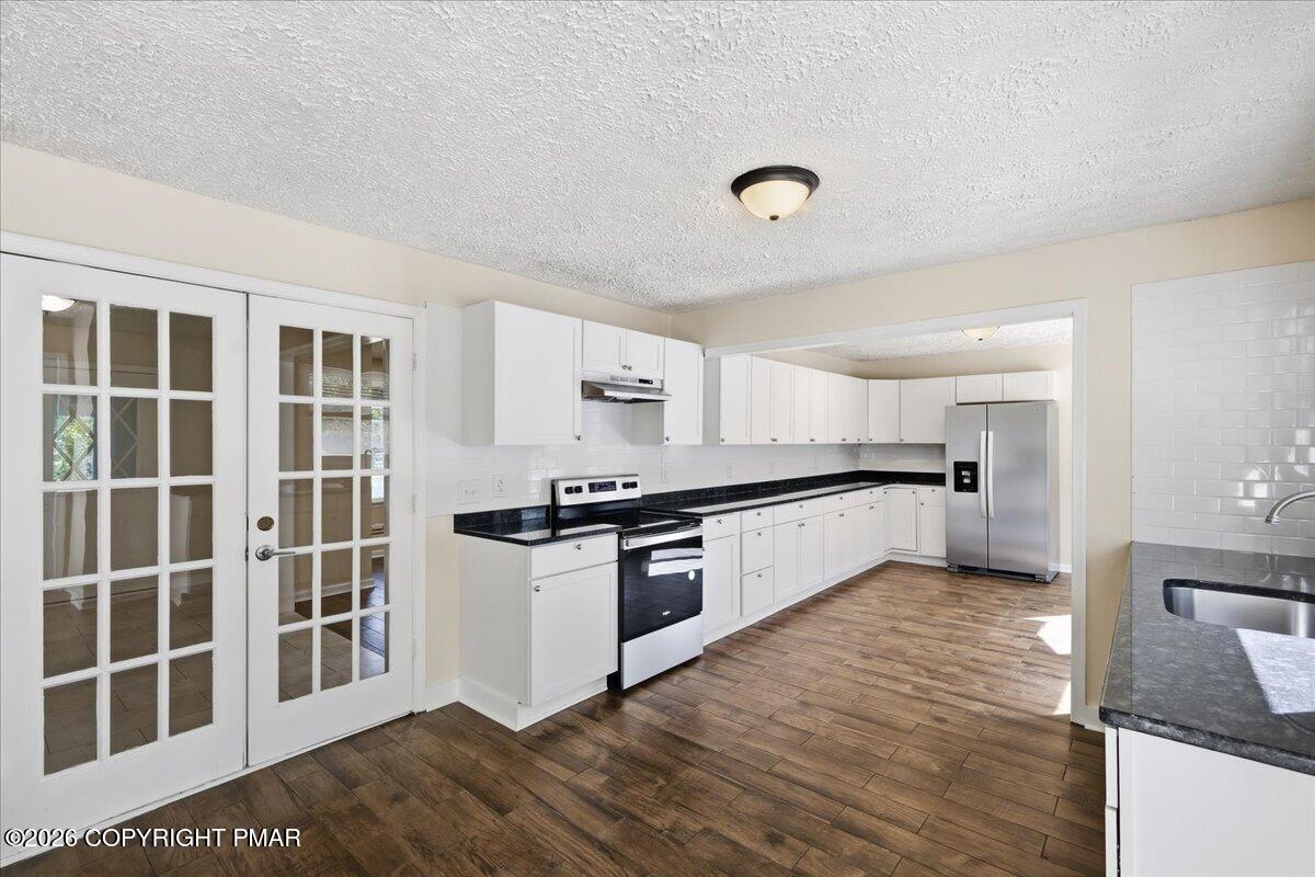 607 Glendale Road Property Photo 17