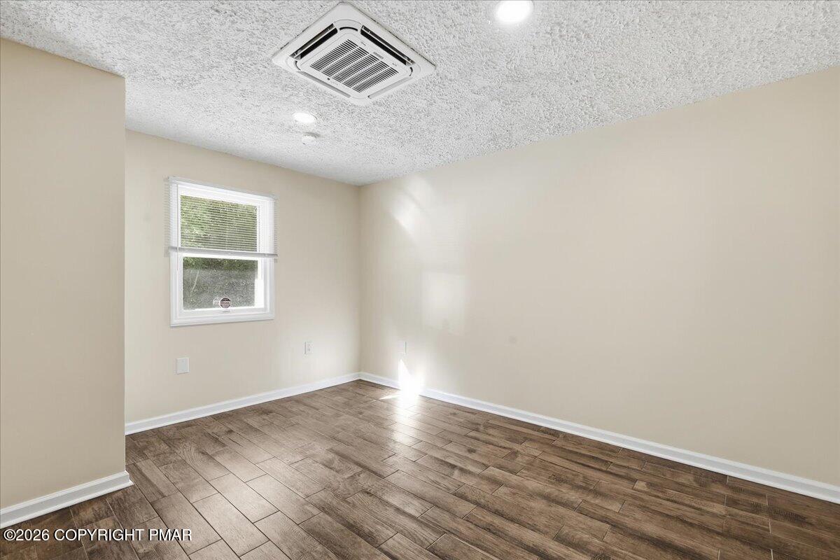 607 Glendale Road Property Photo 28