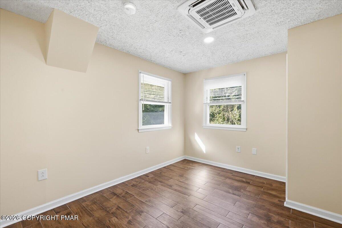 607 Glendale Road Property Photo 36