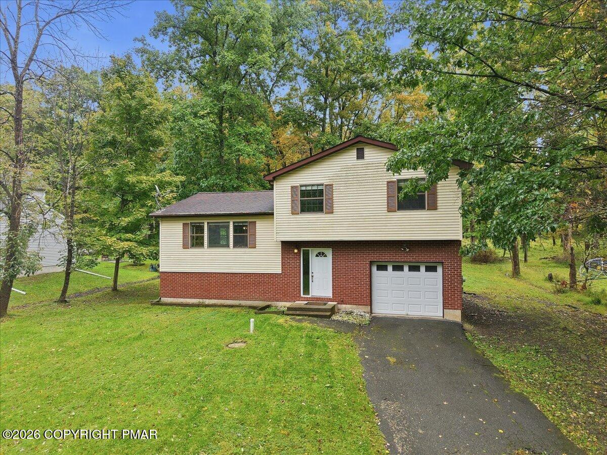 1350 Park Drive Property Photo 2