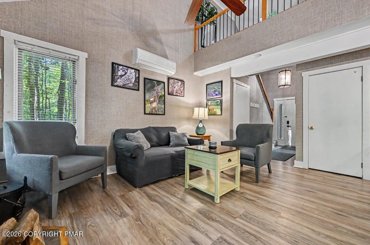 17 Slalom Property Photo 12