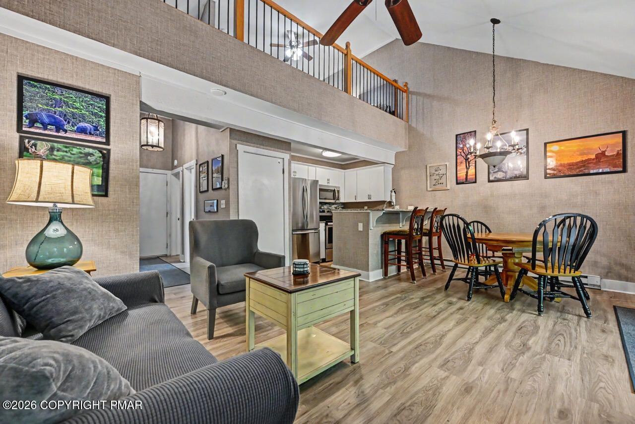 17 Slalom Property Photo 14