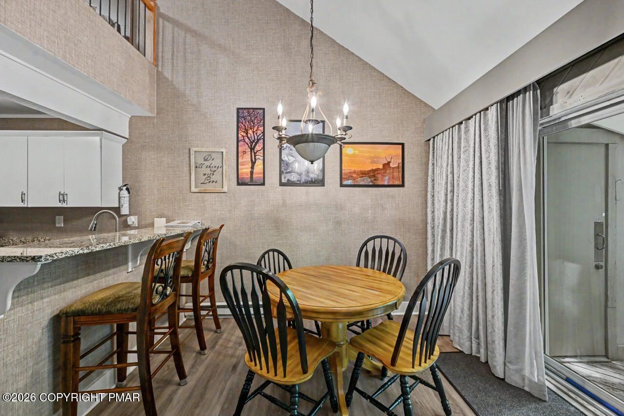 17 Slalom Property Photo 15