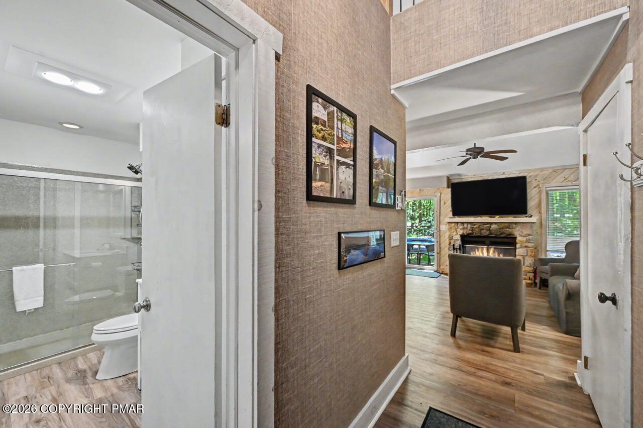 17 Slalom Property Photo 23