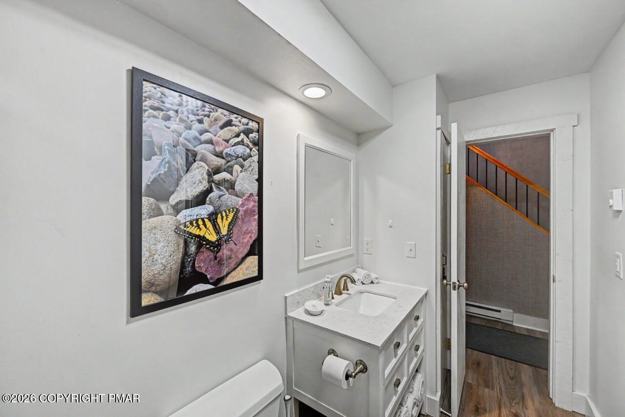 17 Slalom Property Photo 26