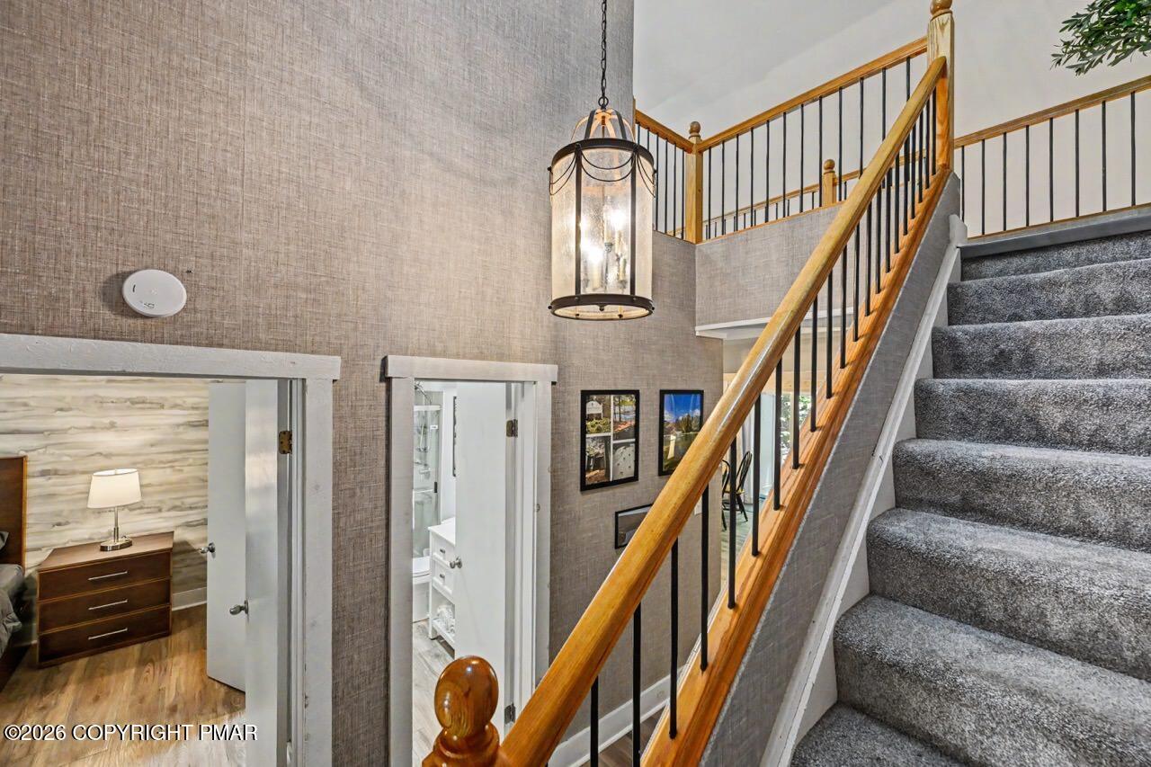 17 Slalom Property Photo 31