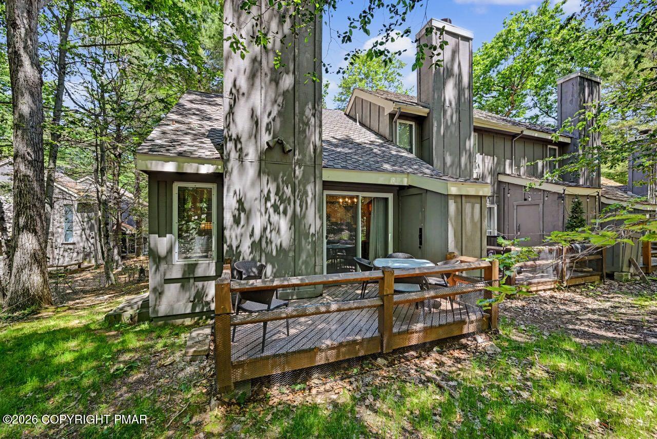 17 Slalom Property Photo 39
