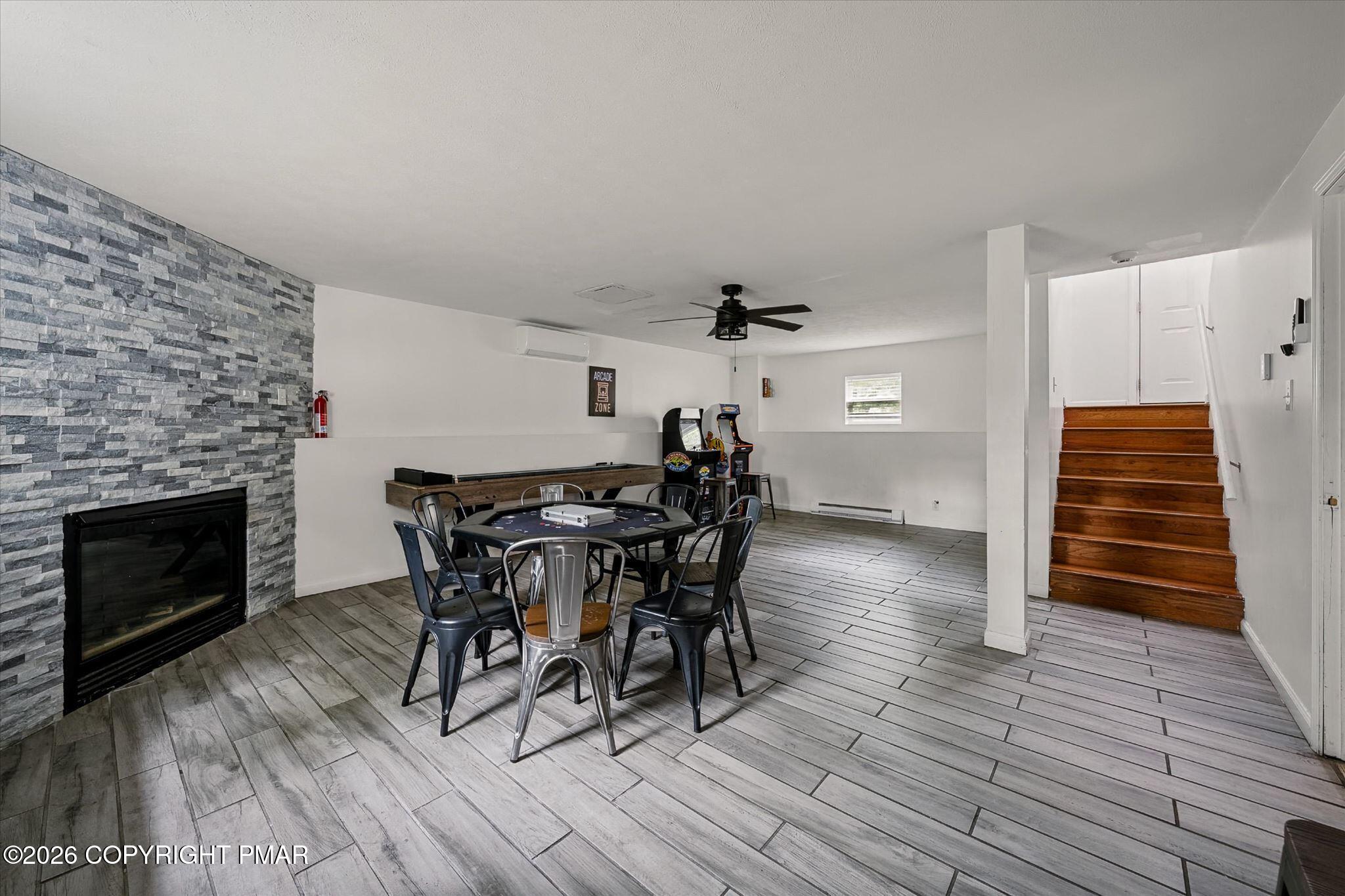 7571 Eagle Rock Drive Property Photo 4