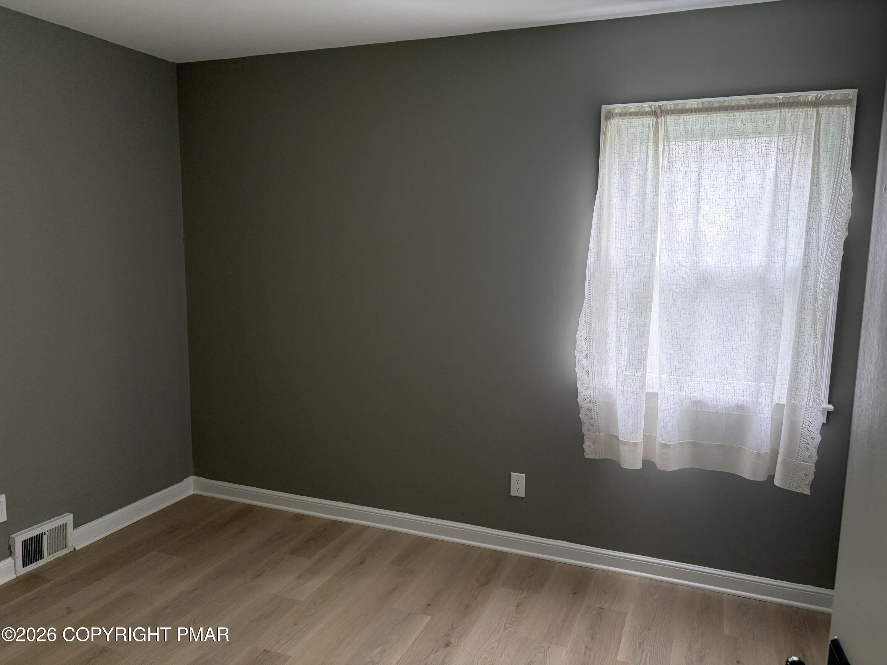 4333 Chetwin Terrace Property Photo 16