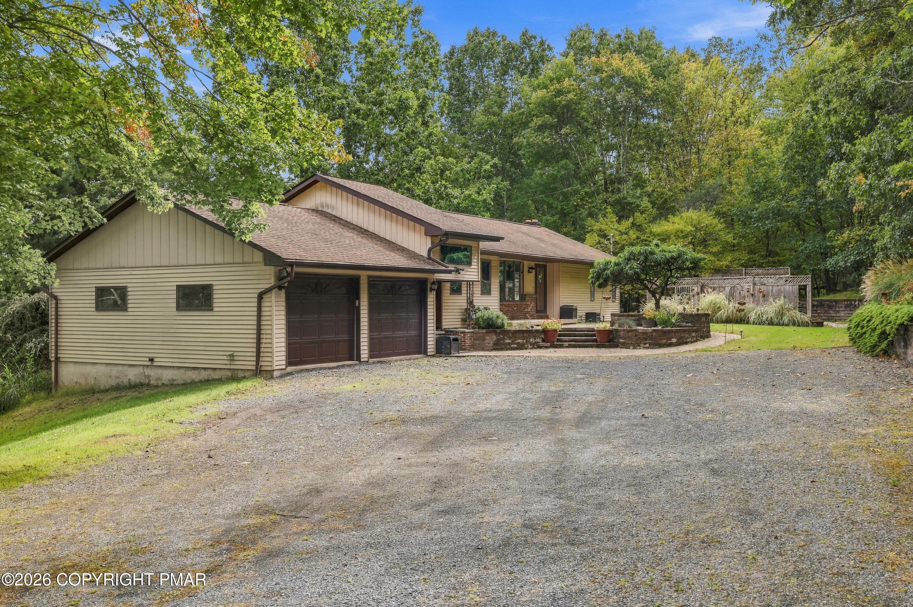 139 Hutson Hill Property Photo 40