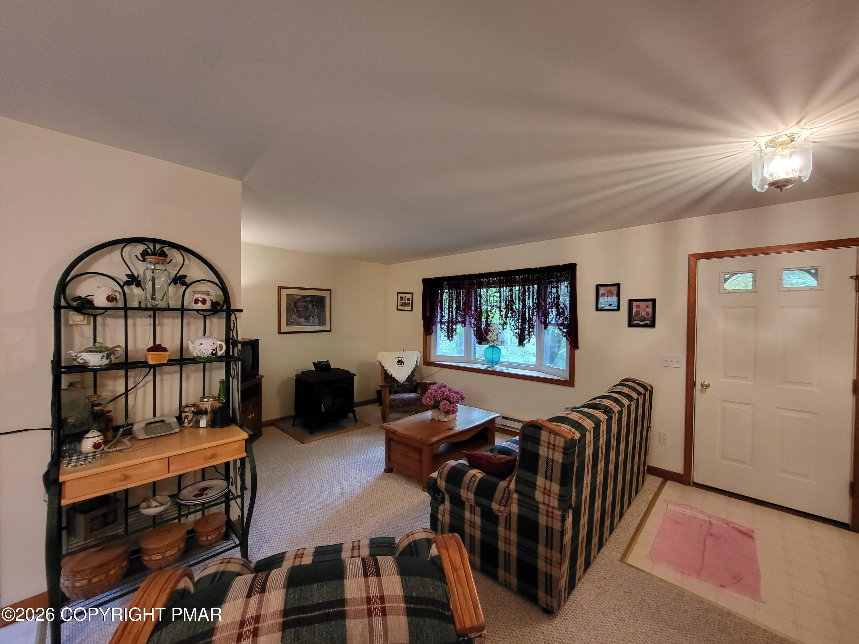 141 Manchester Drive Property Photo 11