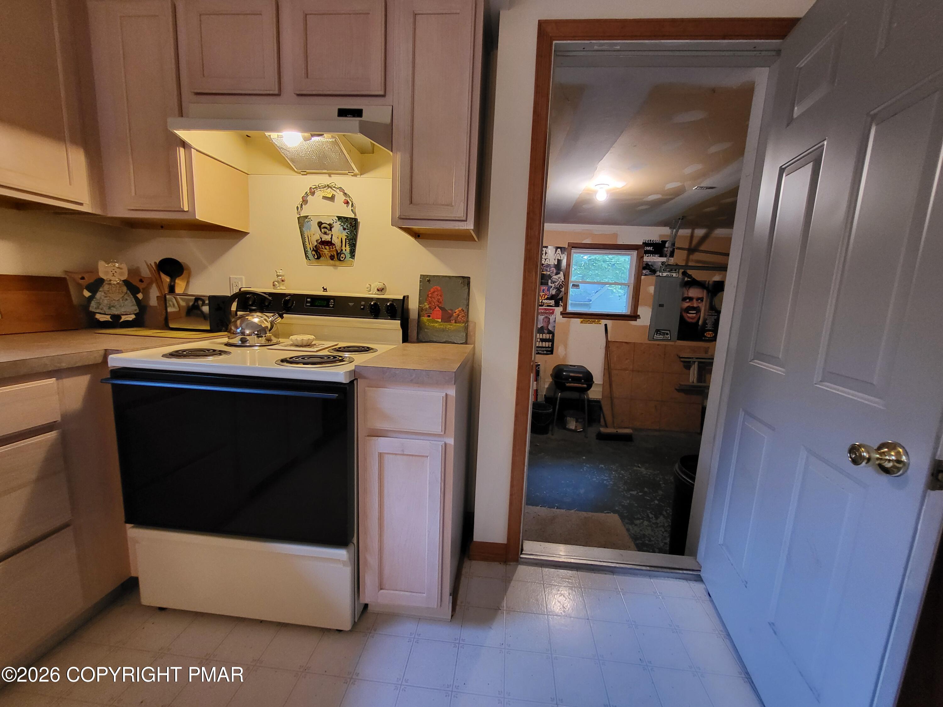 141 Manchester Drive Property Photo 32