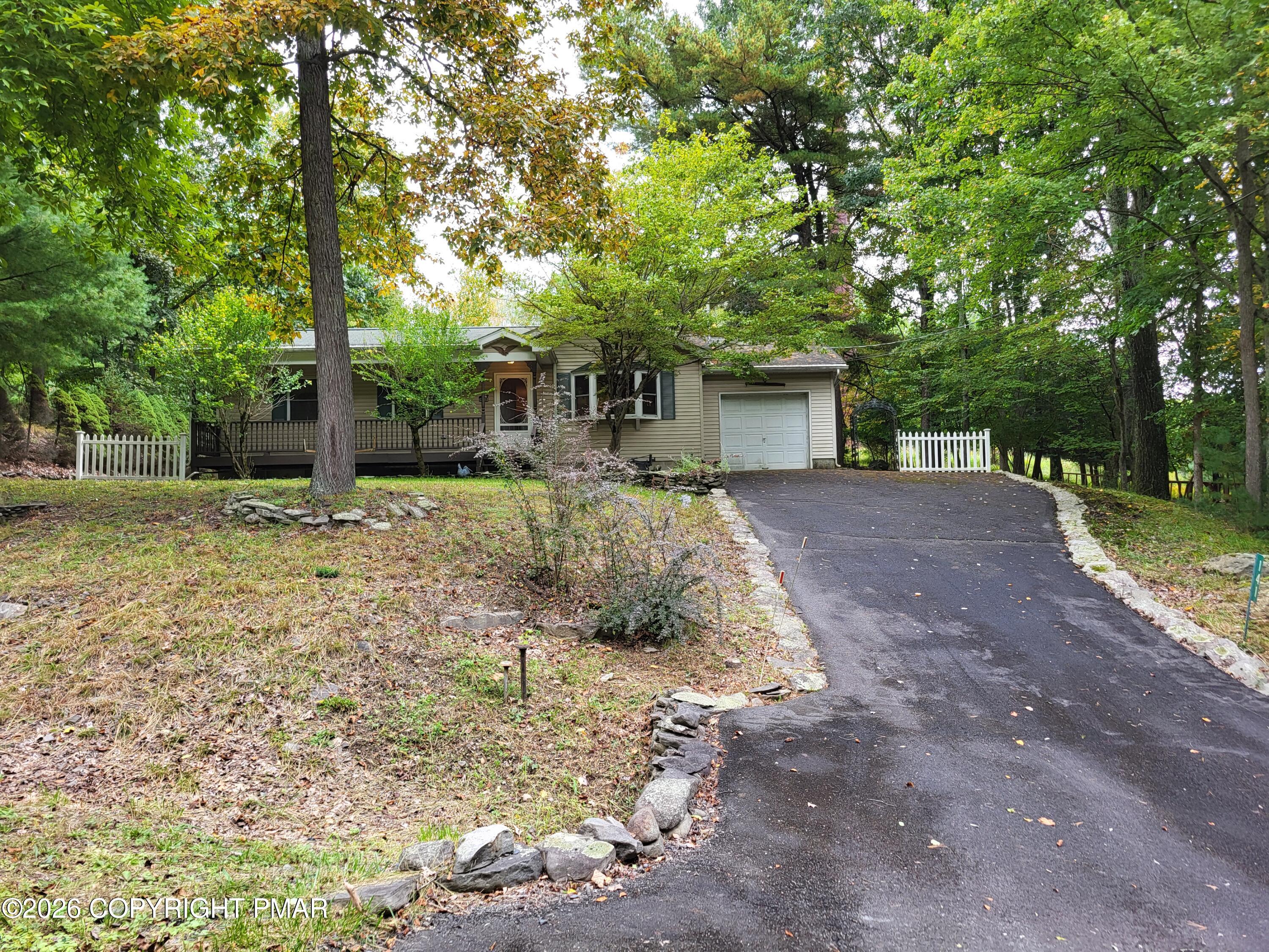 141 Manchester Drive Property Photo 43