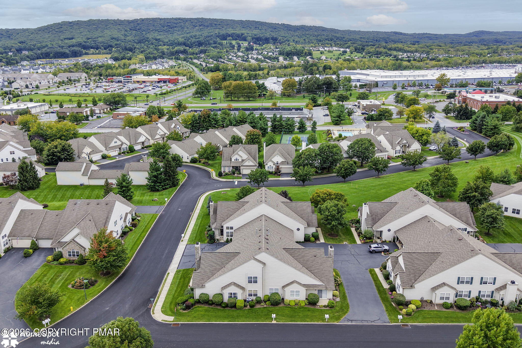 6522 Letterkenny Lane Property Photo 4