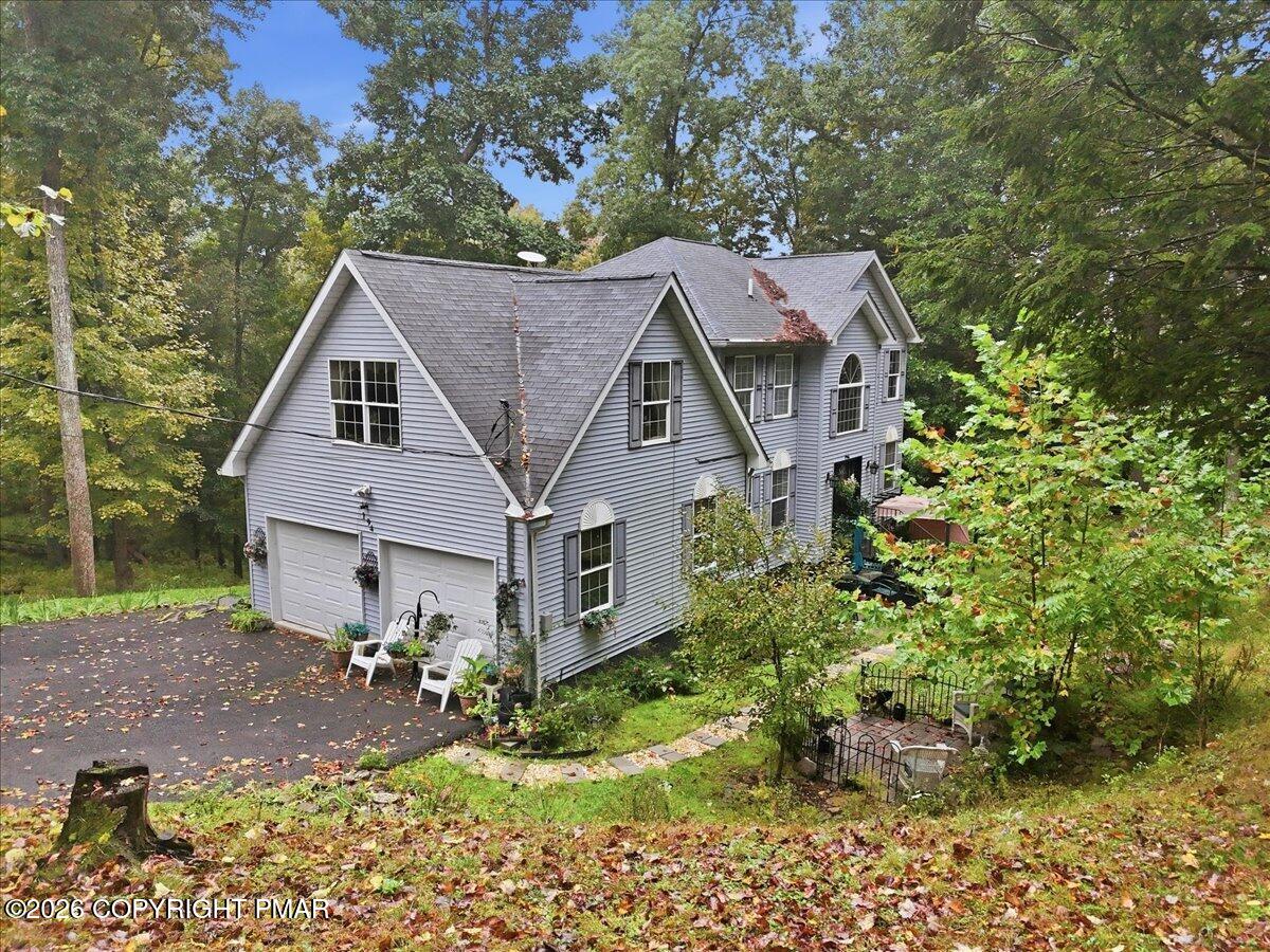 194 Sportsmen Drive Property Photo 2