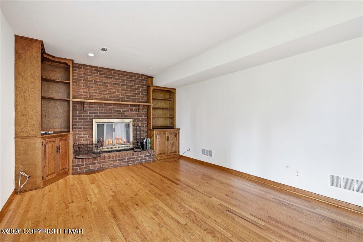 714 Lexington Road Property Photo 18