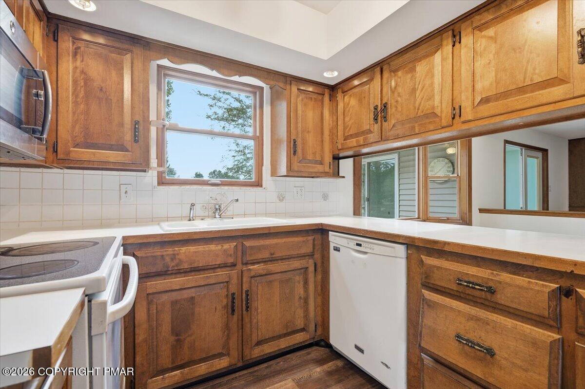 714 Lexington Road Property Photo 26