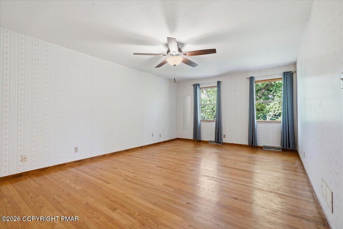 714 Lexington Road Property Photo 39
