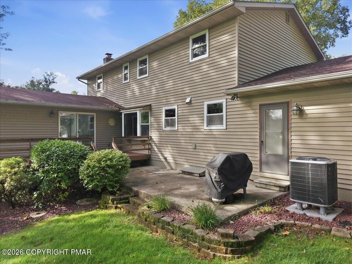 714 Lexington Road Property Photo 64