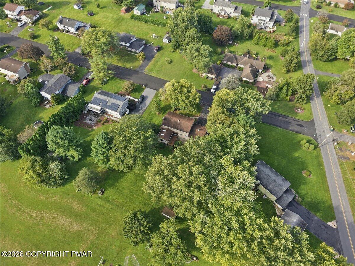 714 Lexington Road Property Photo 72