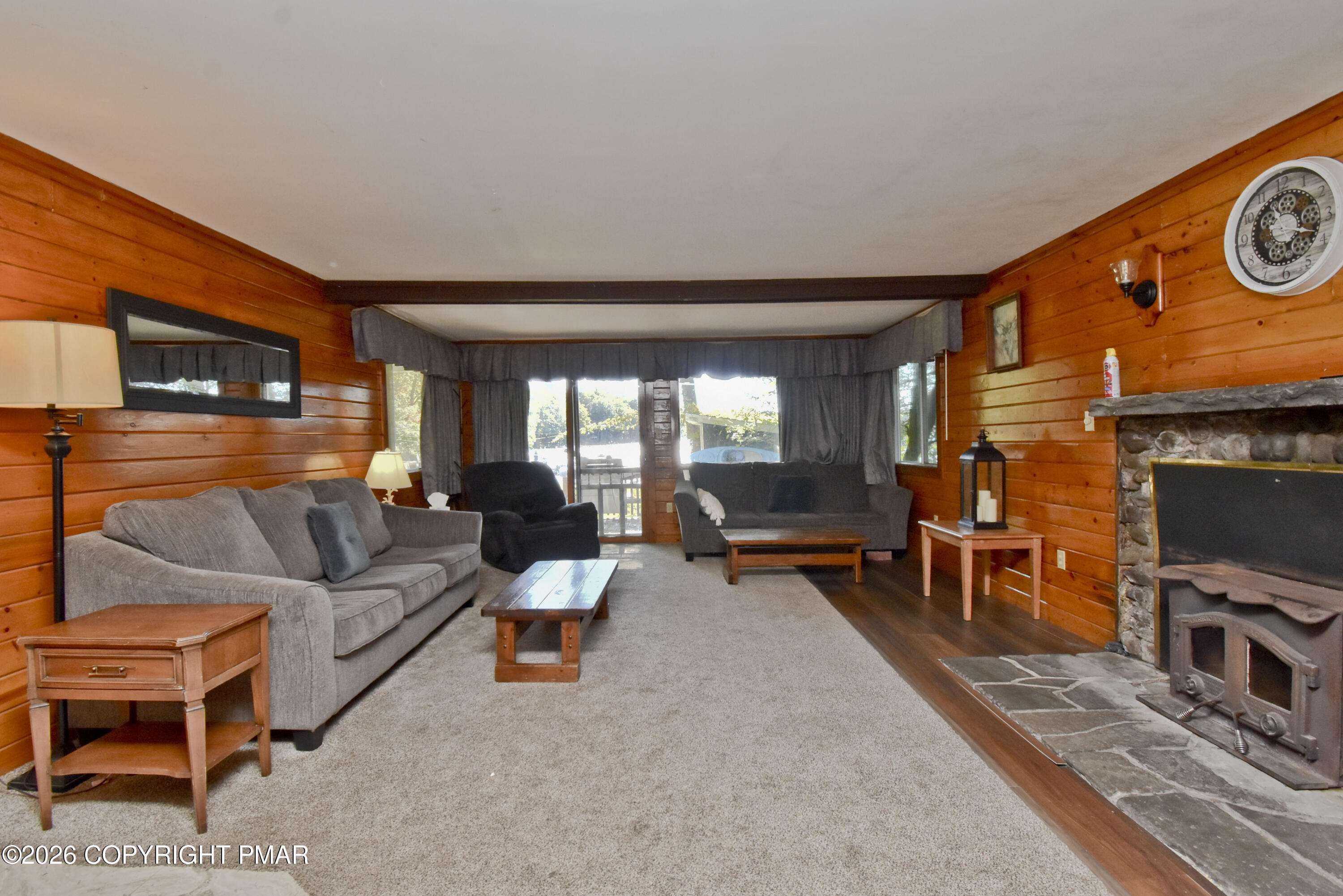 107 Martin Lane Property Photo 4