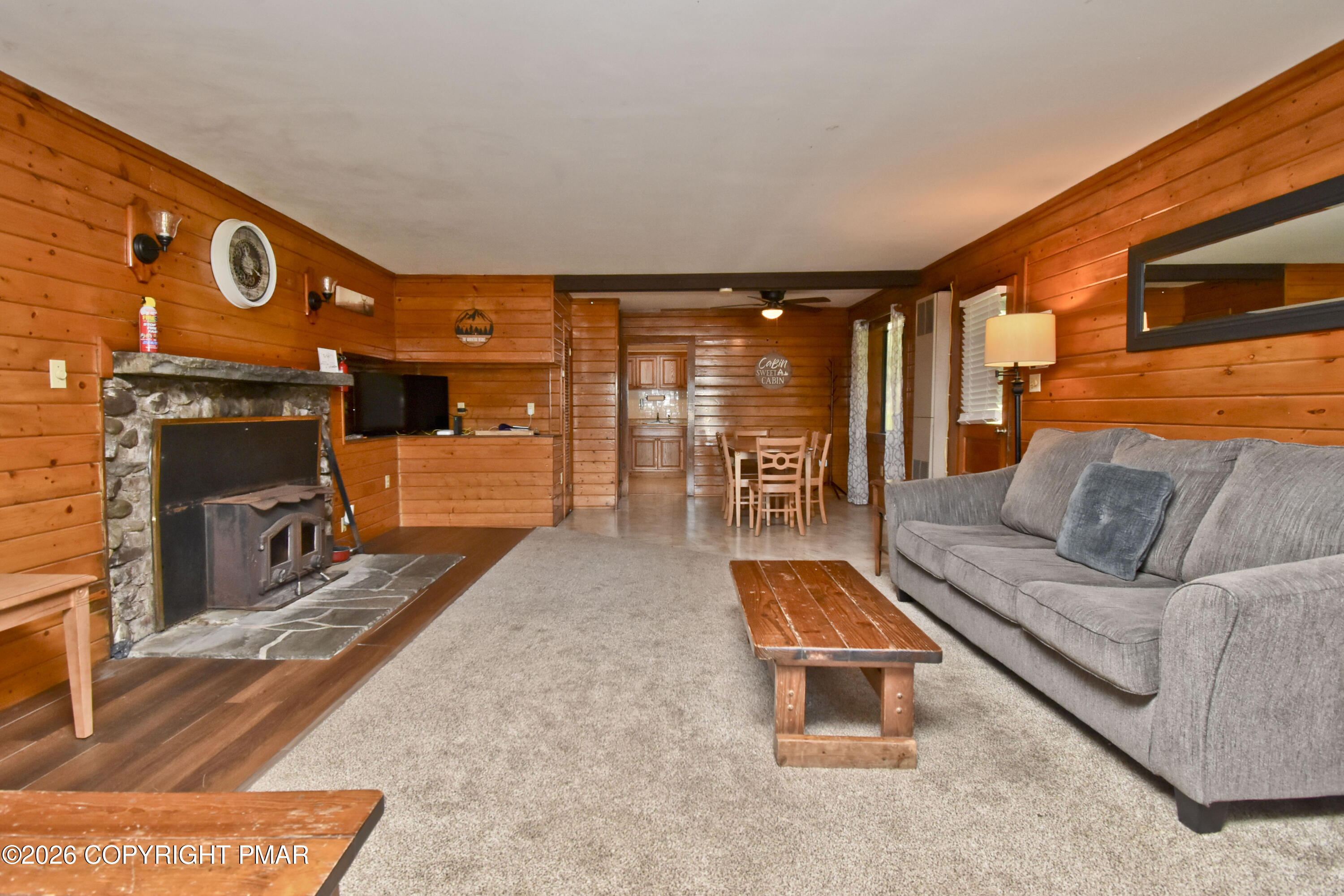 107 Martin Lane Property Photo 7