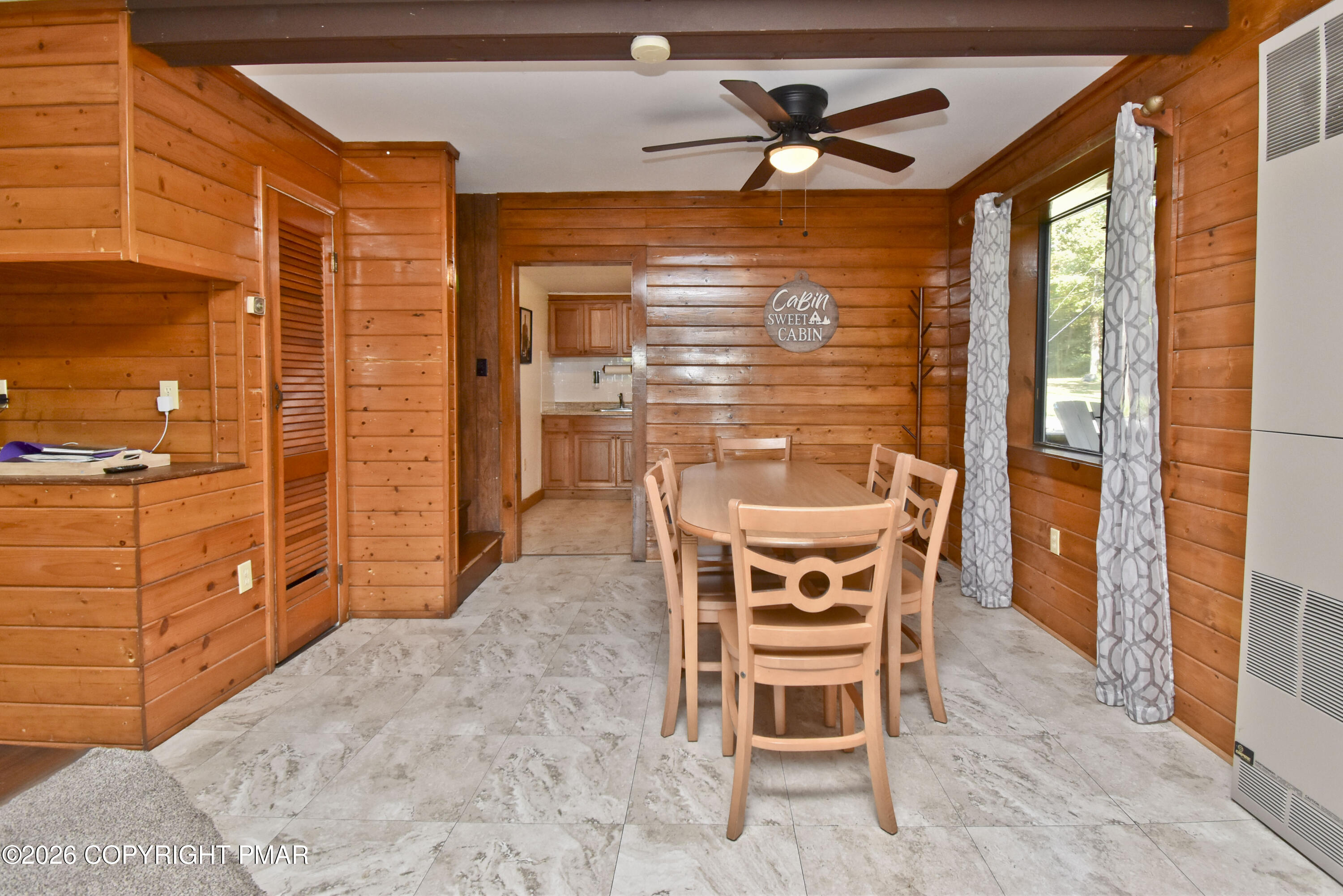 107 Martin Lane Property Photo 9