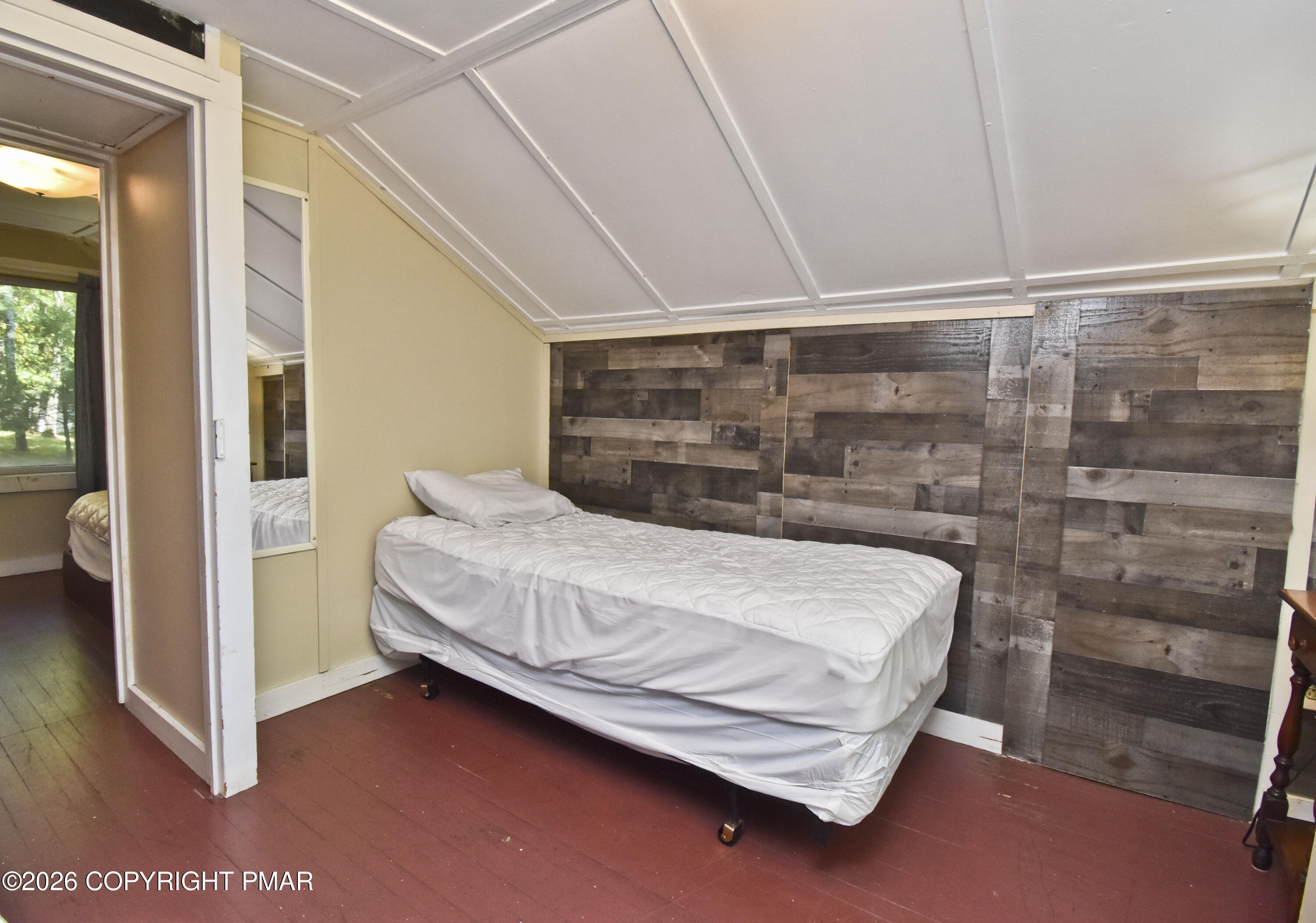 107 Martin Lane Property Photo 77