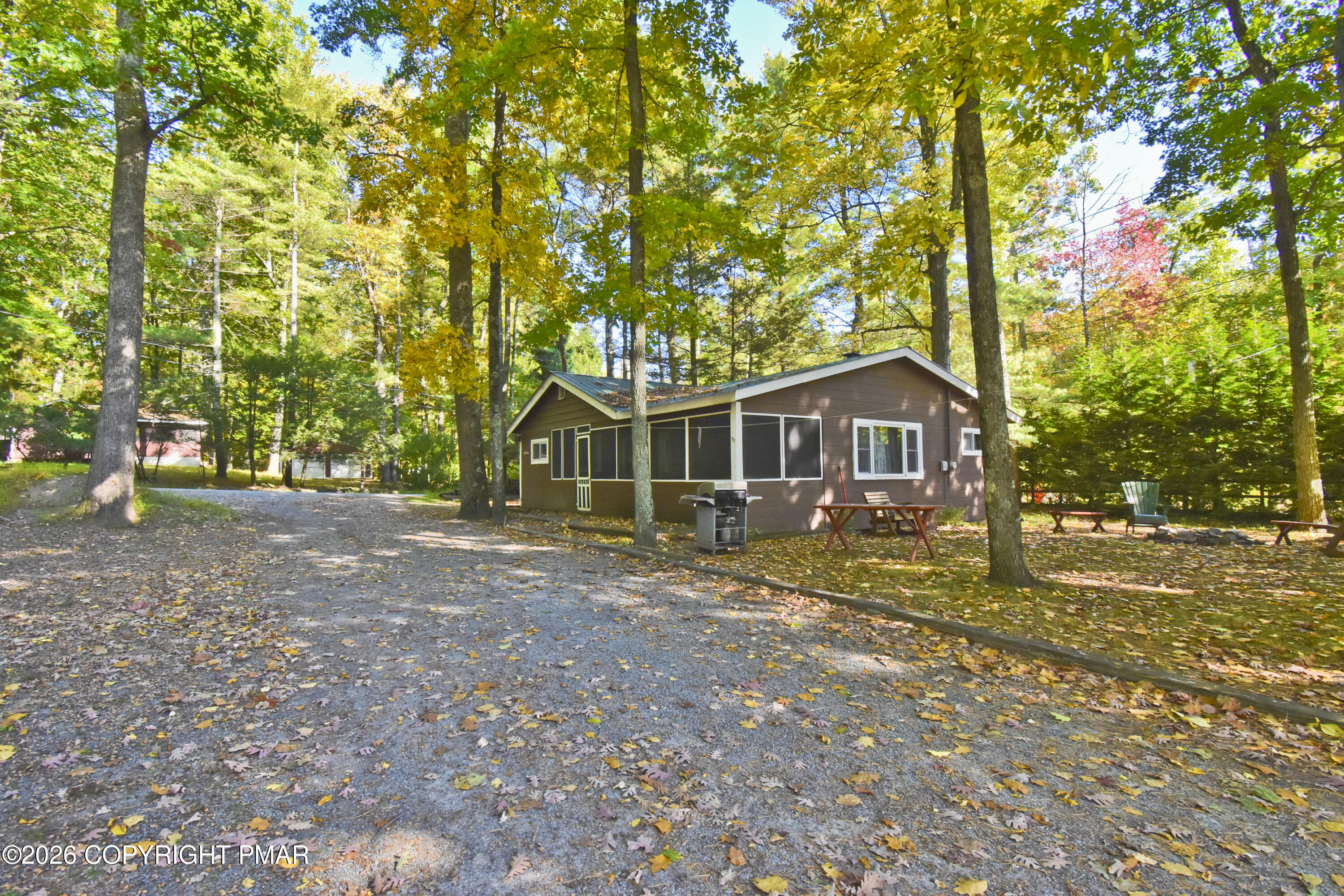 107 Martin Lane Property Photo 107