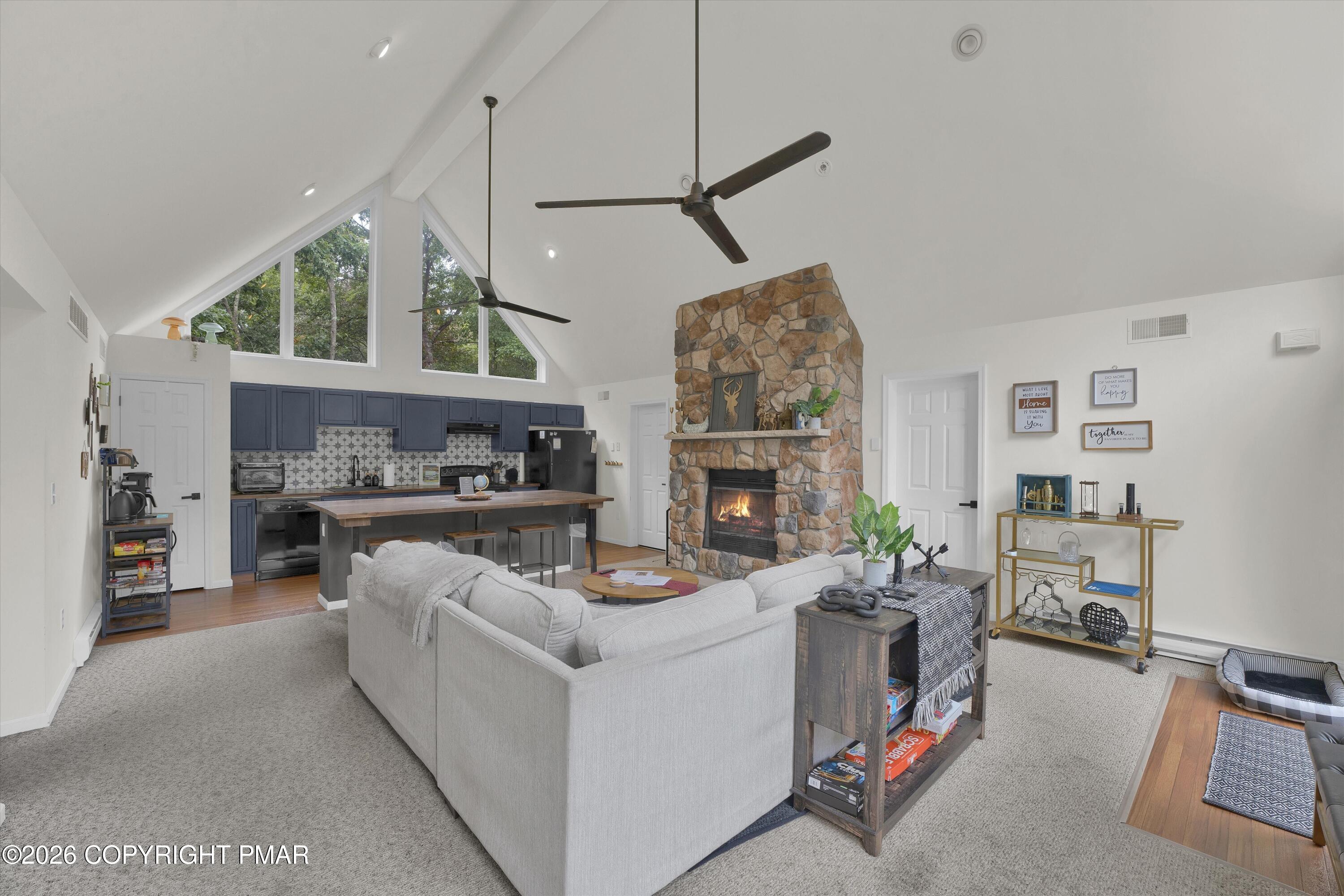 7 Vista Drive Property Photo 2