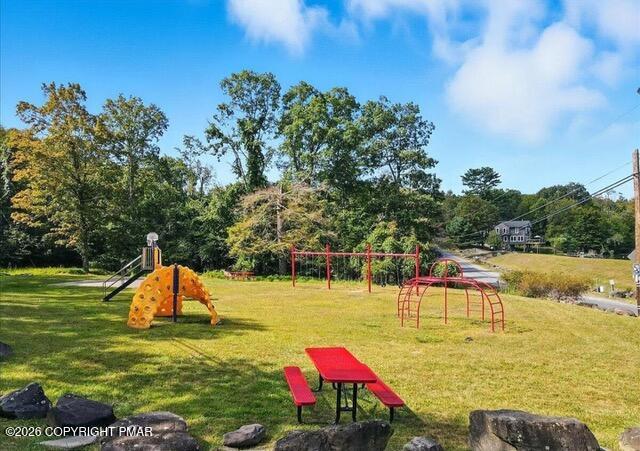 1-2-3 E Lake Shore Drive Property Photo 6
