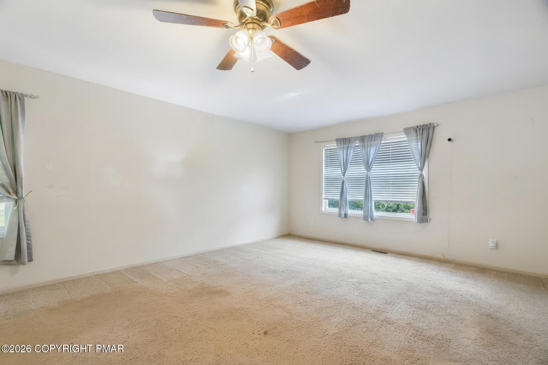 5456 Jennifer Lane Property Photo 17