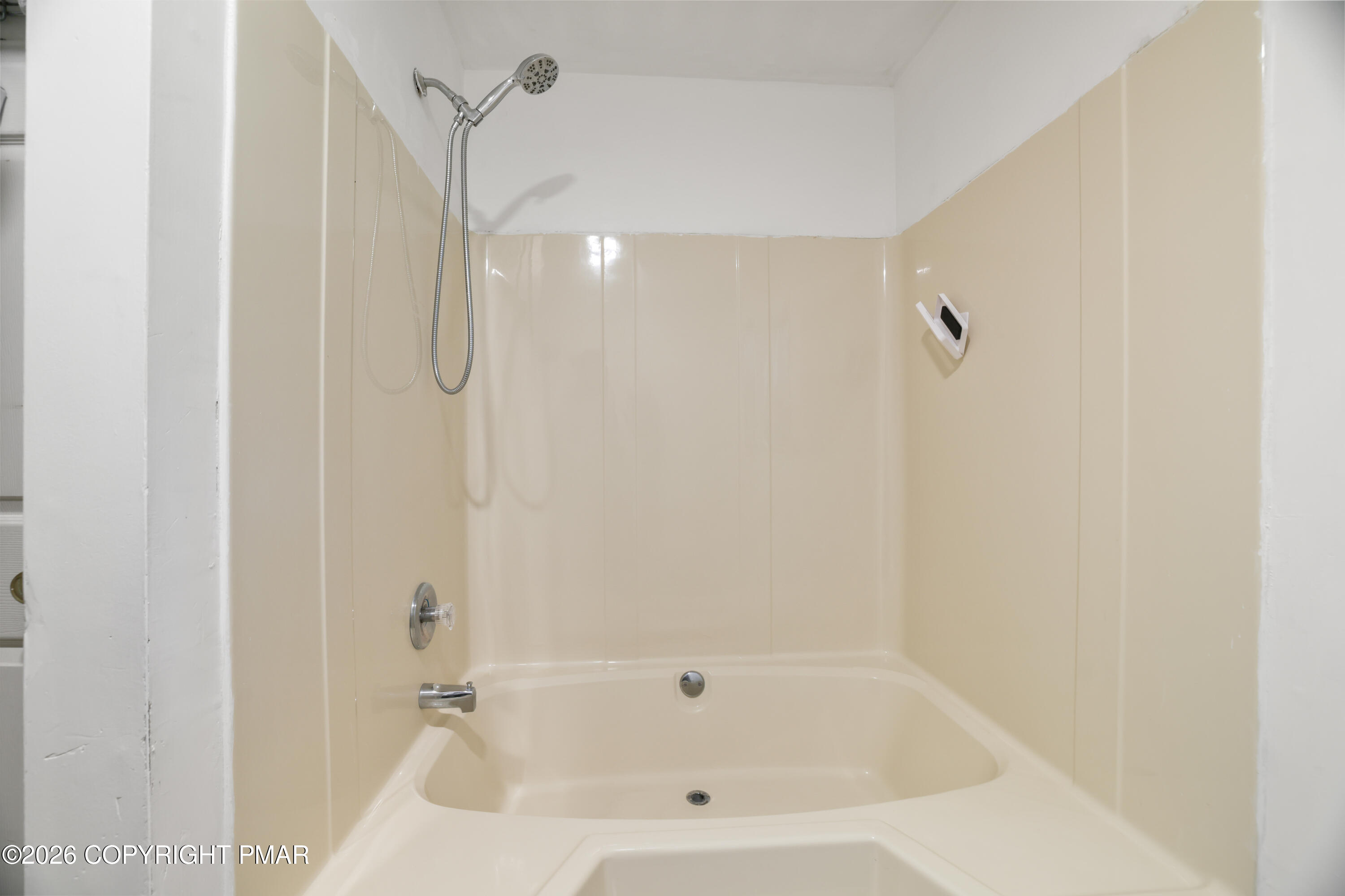 5456 Jennifer Lane Property Photo 23