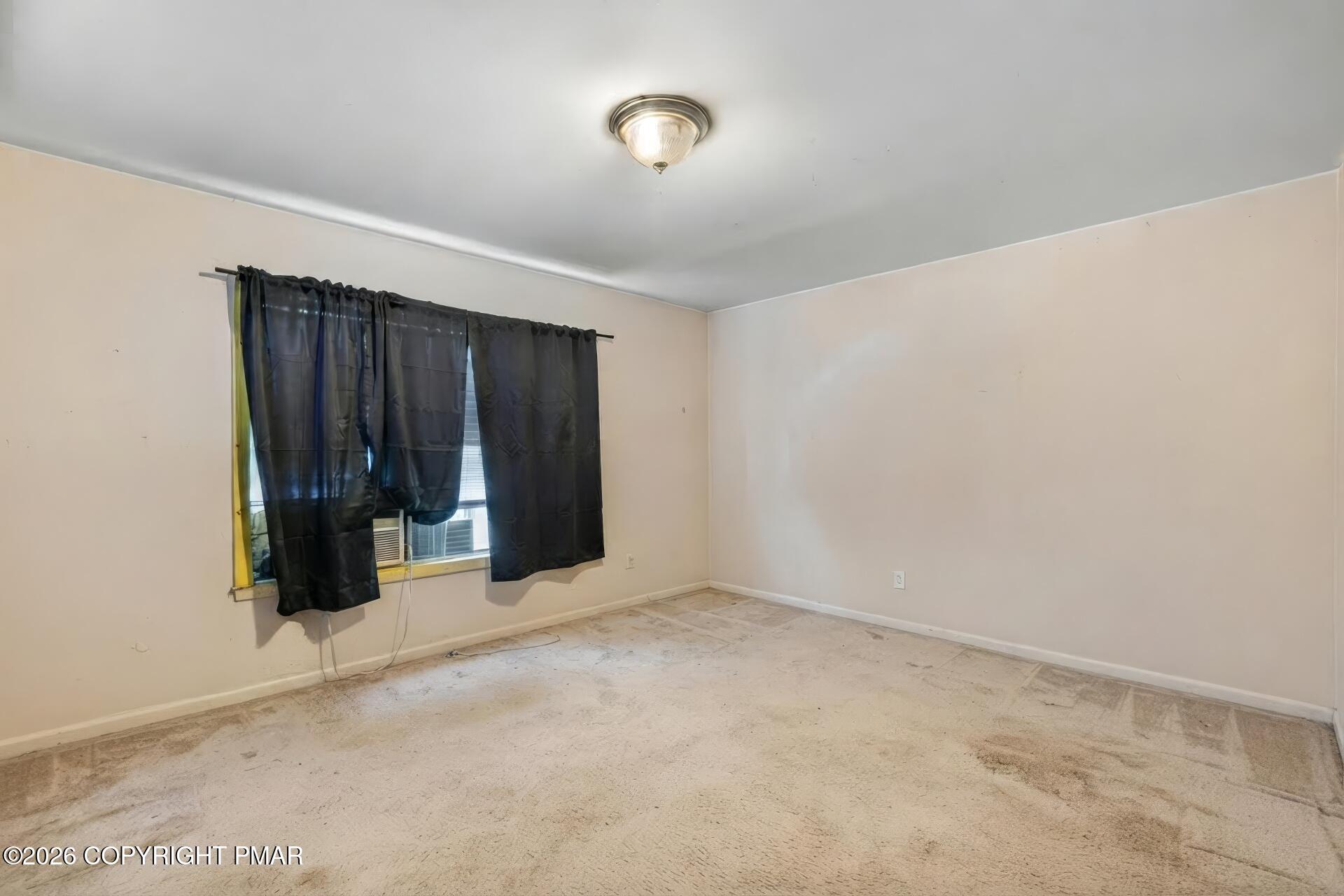 5456 Jennifer Lane Property Photo 24