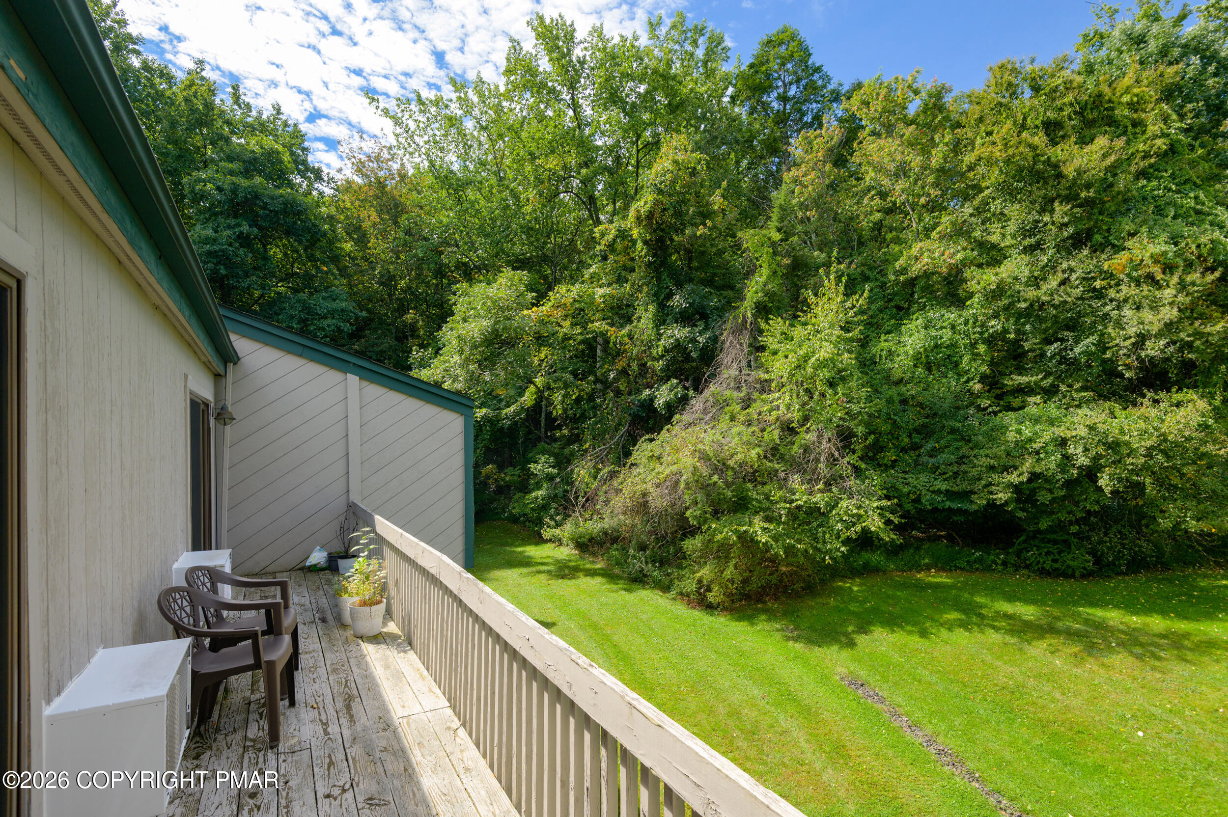 142 Ridge Drive Property Photo 9