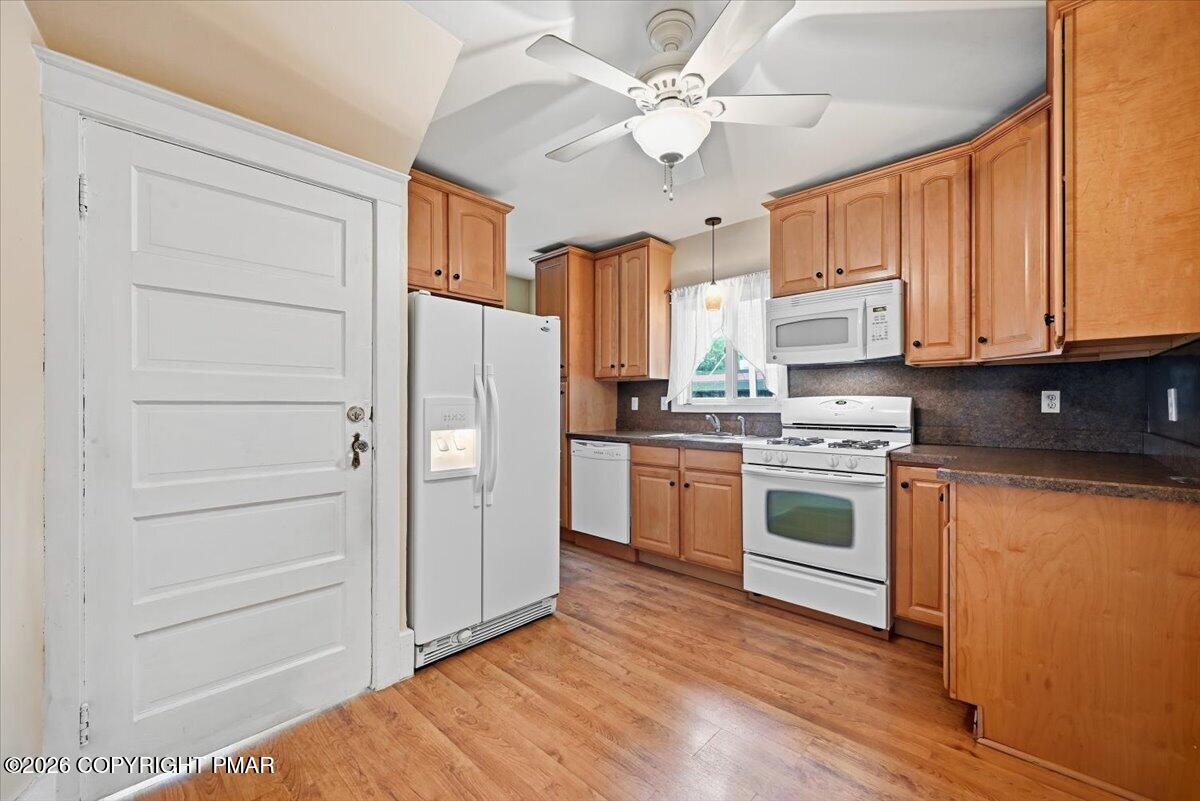 127 Broad Street Property Photo 11