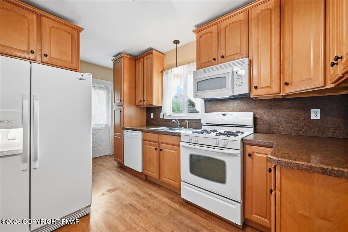 127 Broad Street Property Photo 13