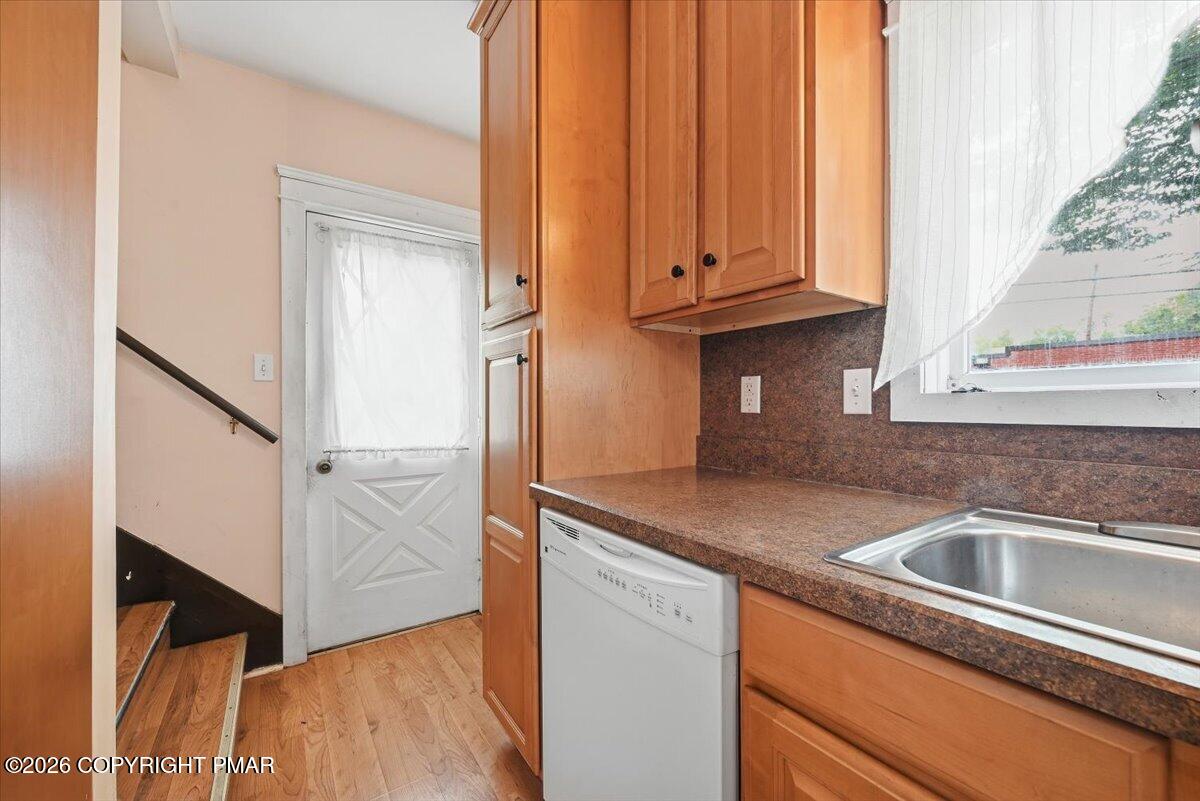 127 Broad Street Property Photo 15