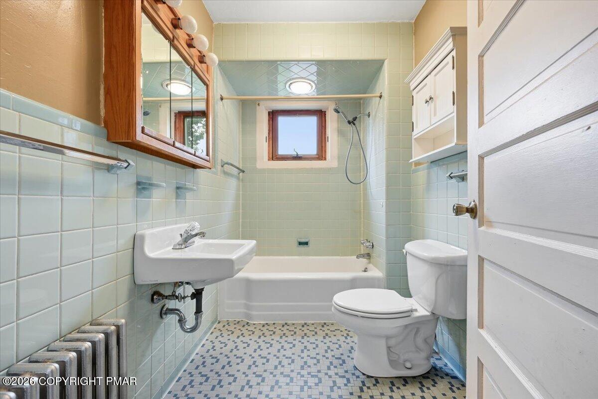 127 Broad Street Property Photo 23