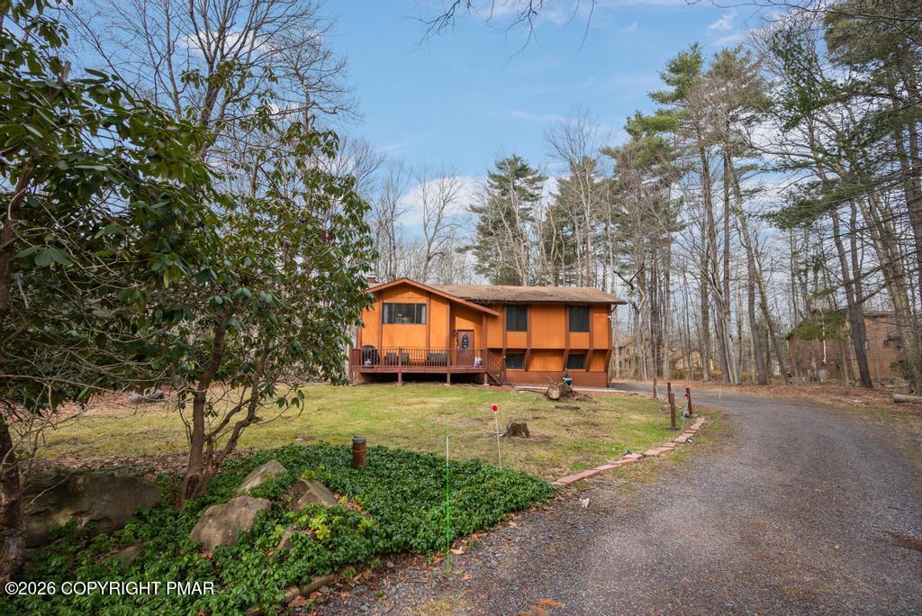 297 Route 423 Property Photo 1