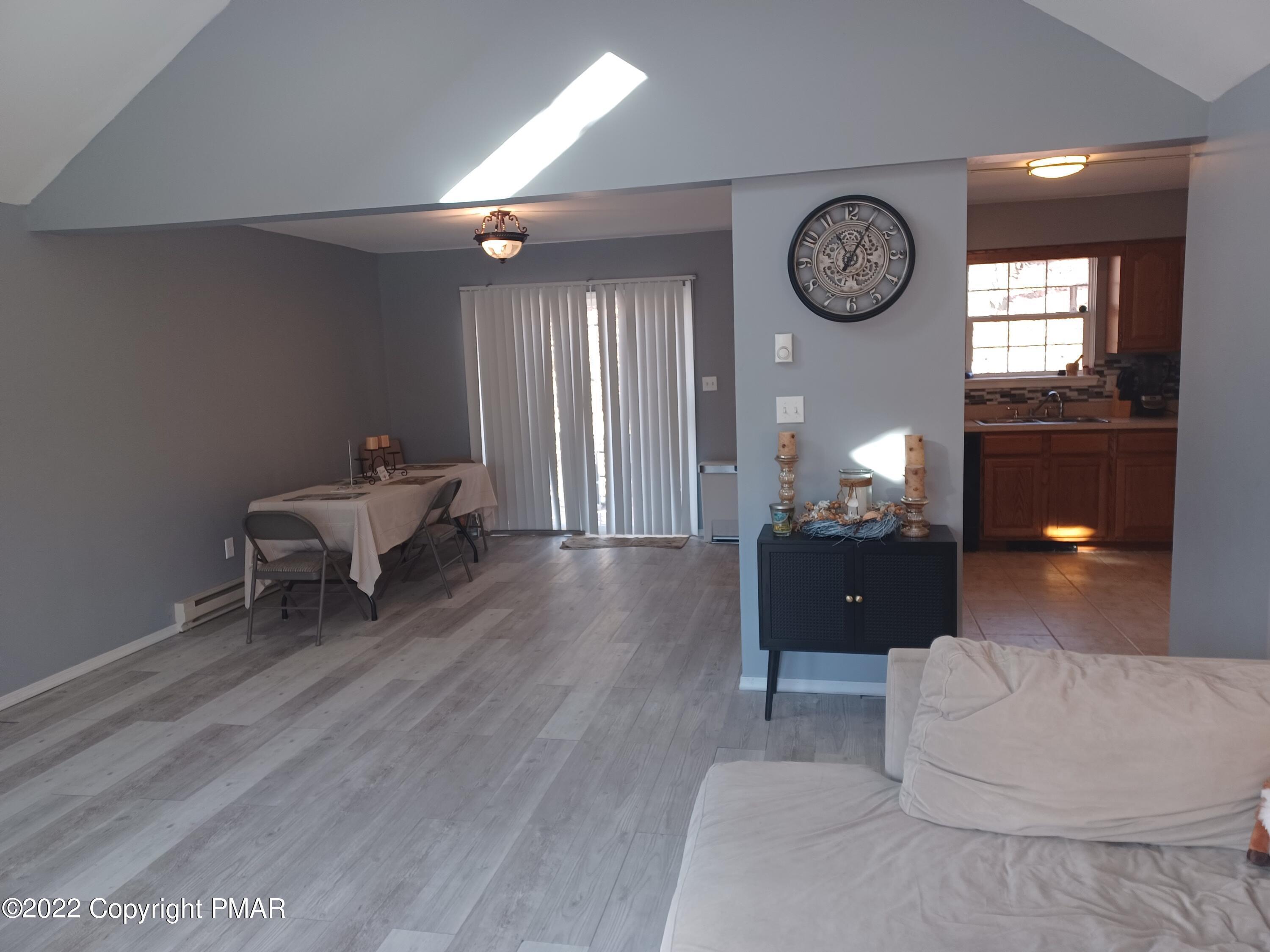 1147 Hunters Woods Drive Property Photo 19