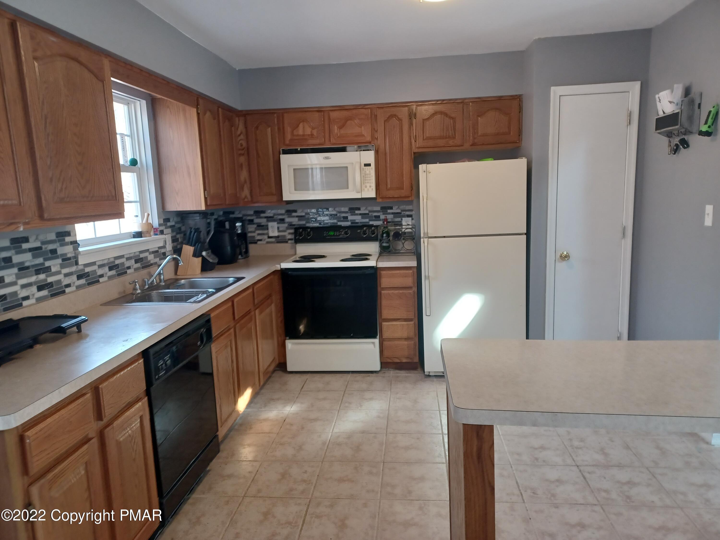 1147 Hunters Woods Drive Property Photo 25