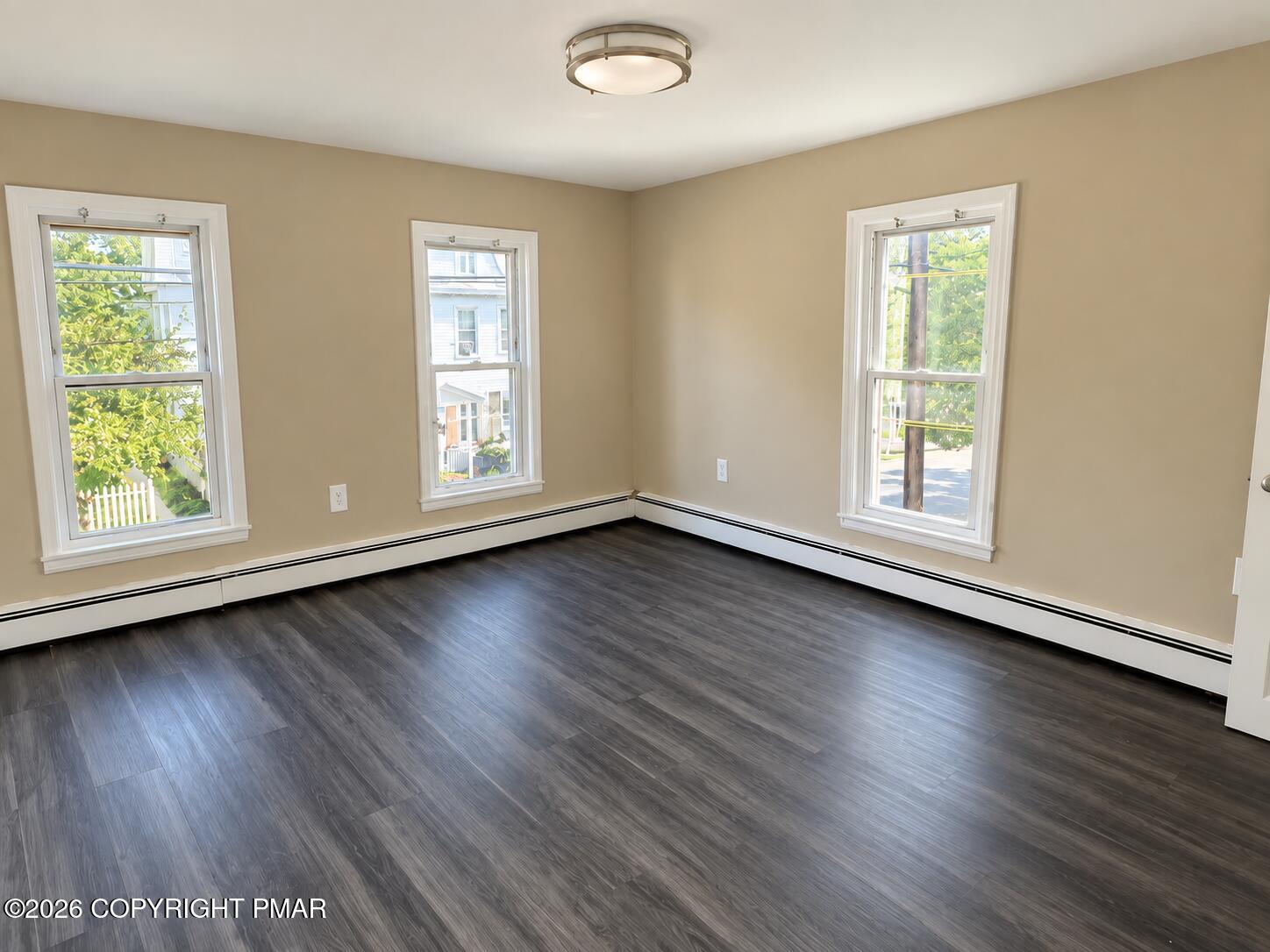 728-730 Ann Street Property Photo 23
