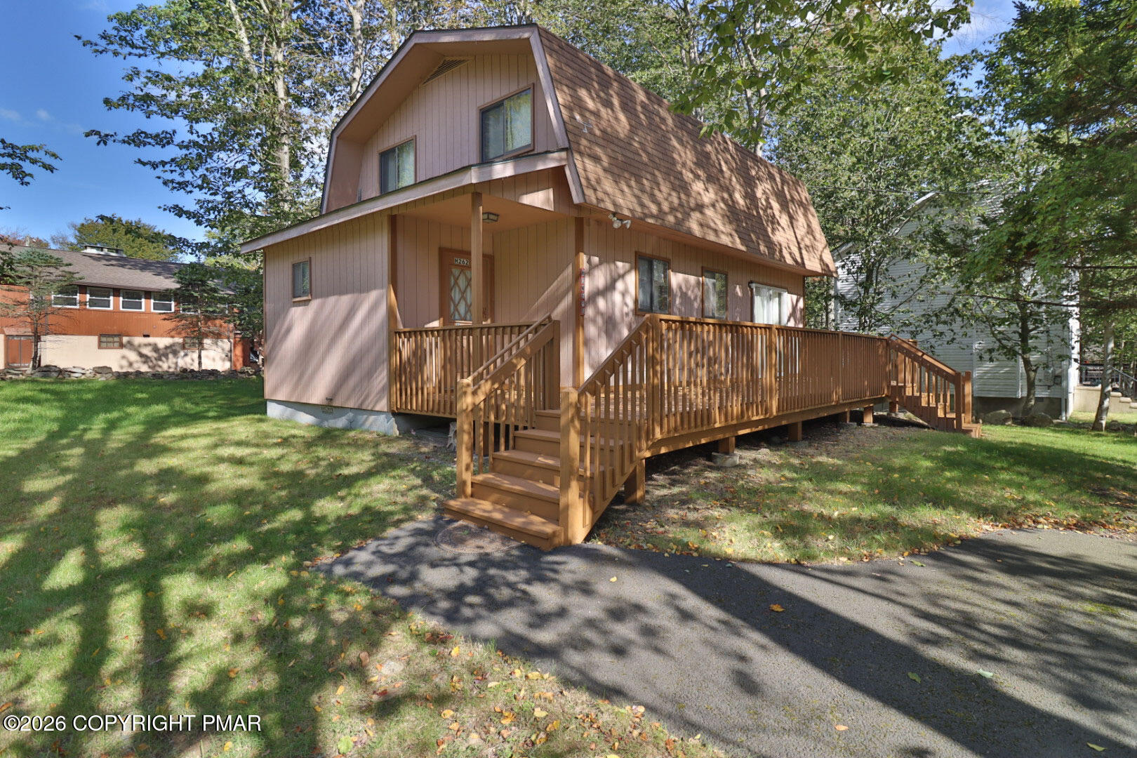 774 Country Place Drive Property Photo 2
